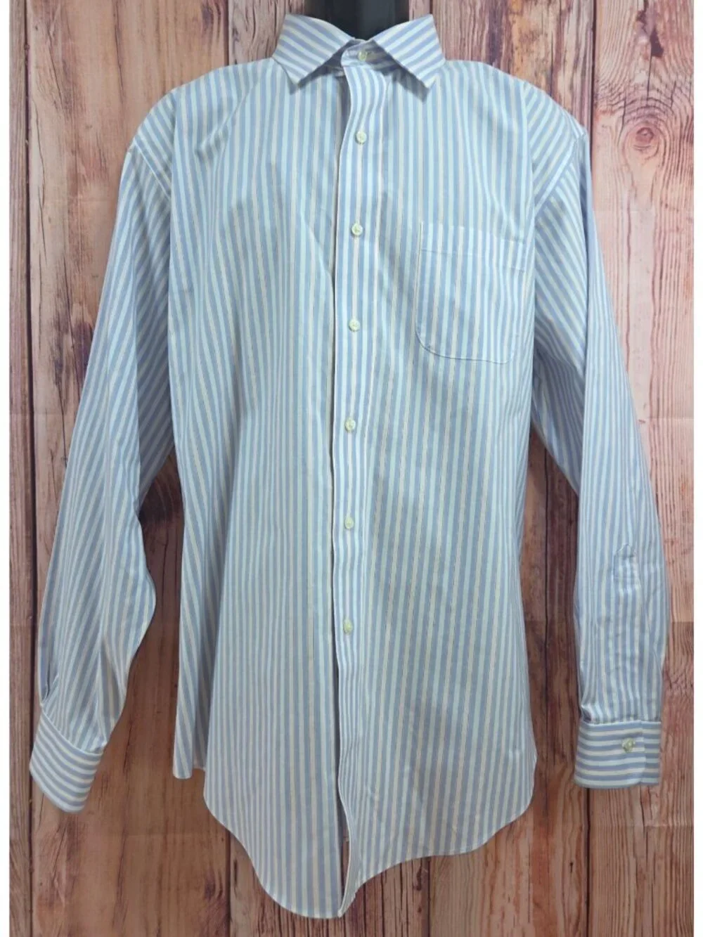 Brooks Brothers Traditional Fit Non-Iron Dress Shirt 16.5/36 Large